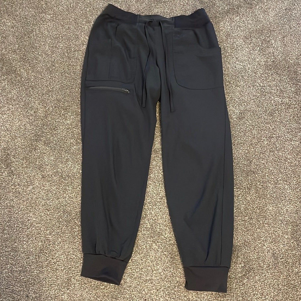 HeartSoul grey scrub pants!!